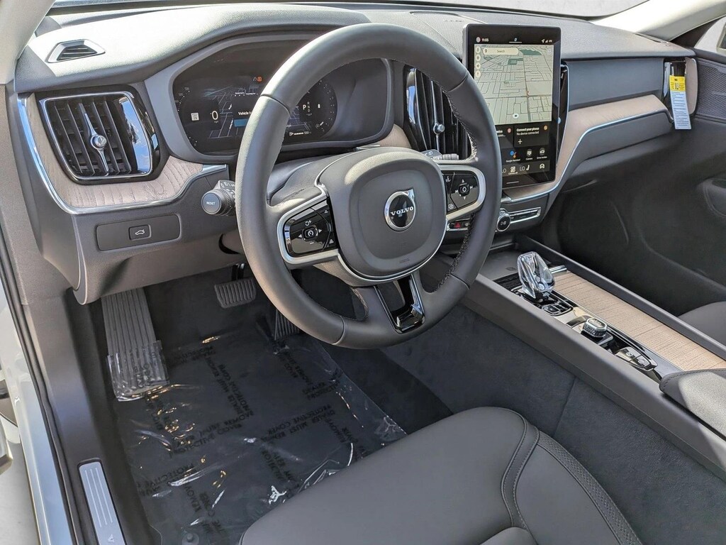 New 2026 Volvo XC60 Plus SUV