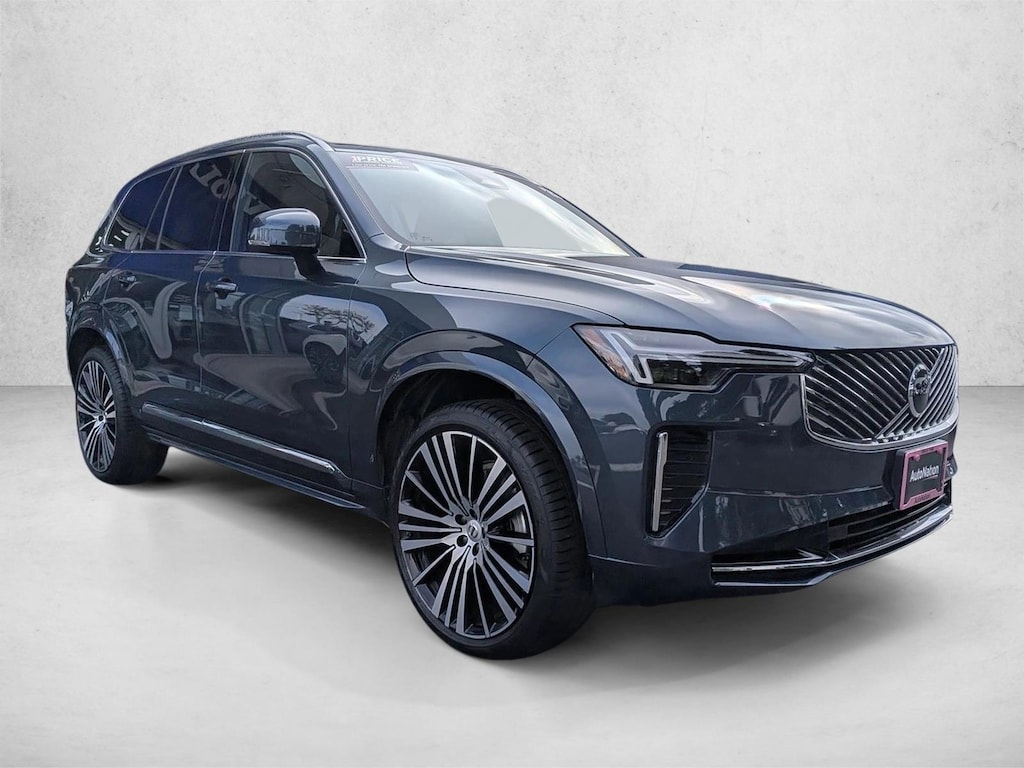 Certified 2025 Volvo XC90 B5 (2025.5) Core SUV