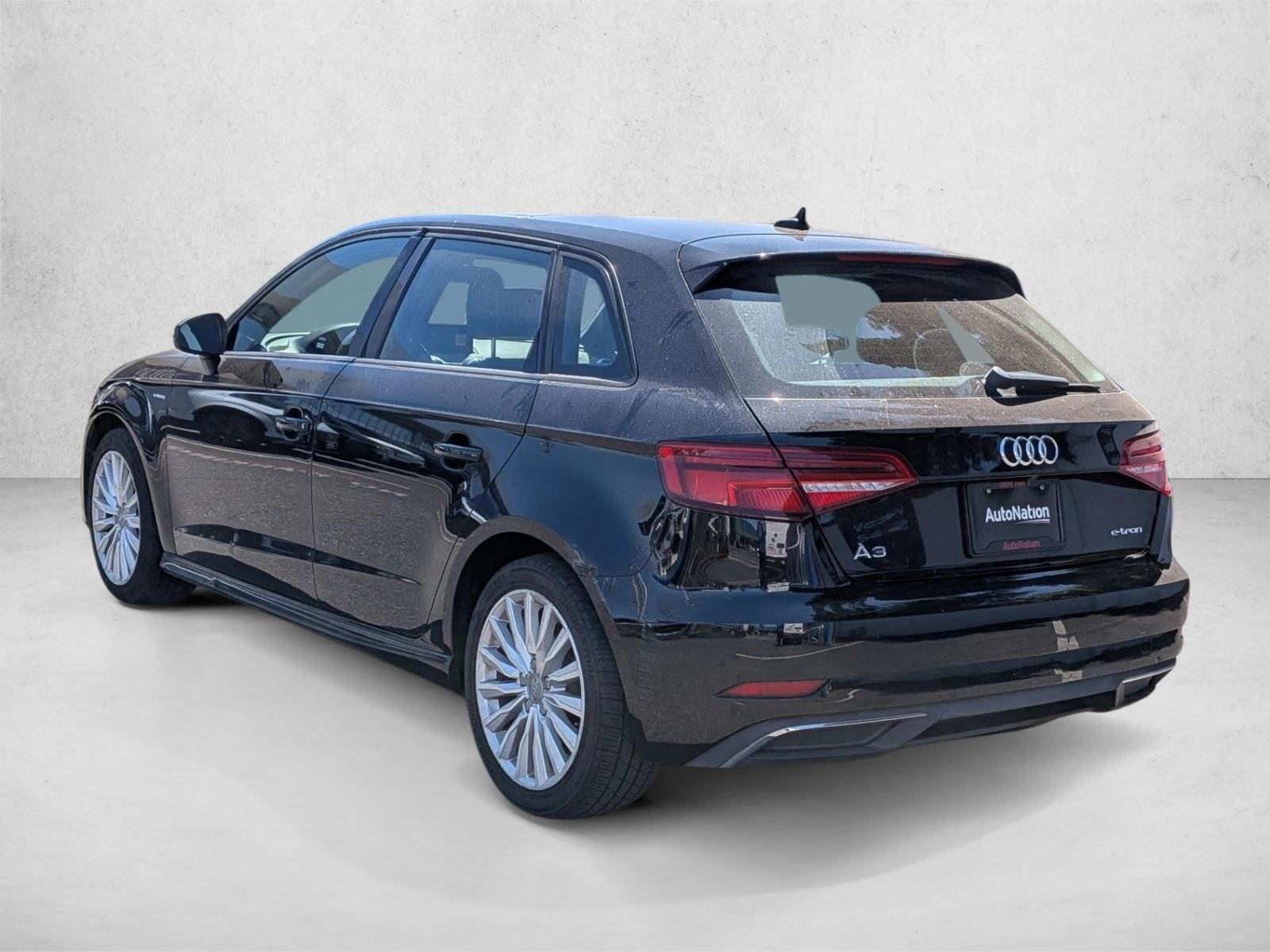 2017 Audi A3 e-tron 1.4T Premium photo 6