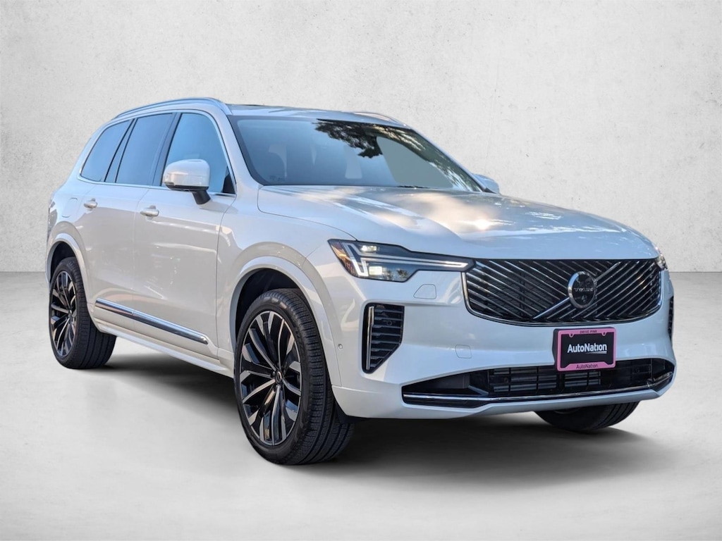 Certified 2025 Volvo XC90 plug-in hybrid T8 (2025.5) Ultra 7-Seater SUV