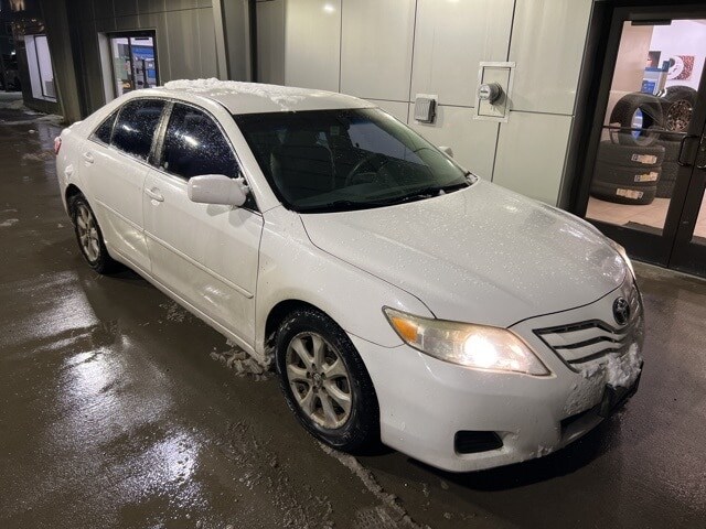 2010 Toyota Camry LE