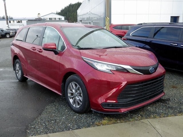 2023 Toyota Sienna