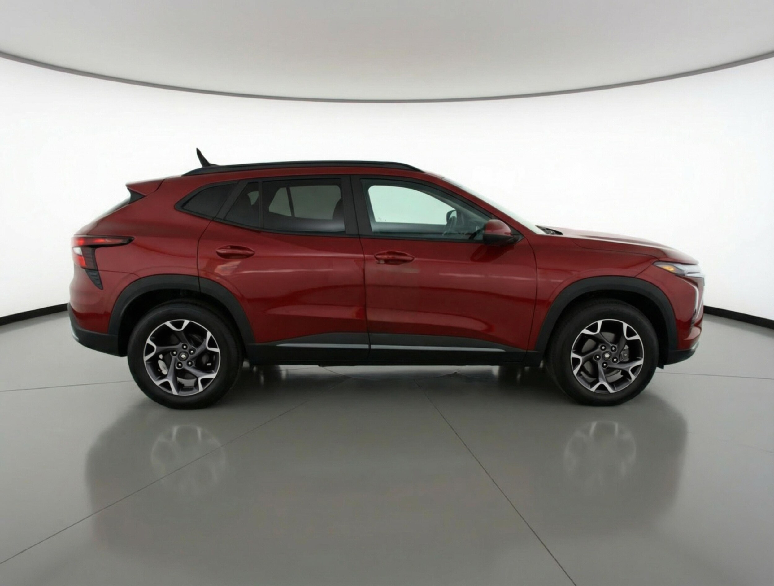 Thumbnail: 2025 Chevrolet Trax - 8