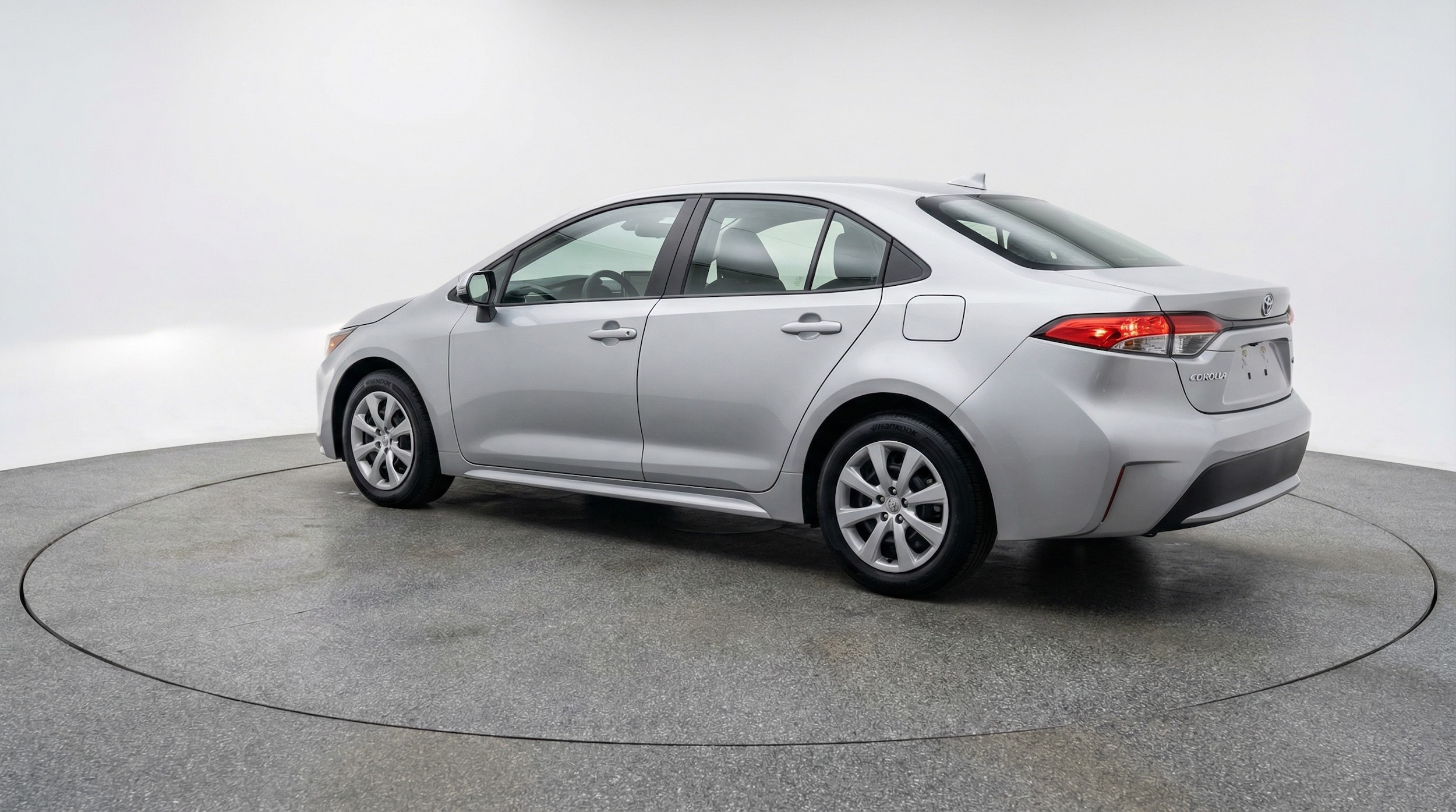 Thumbnail: 2025 Toyota Corolla - 5
