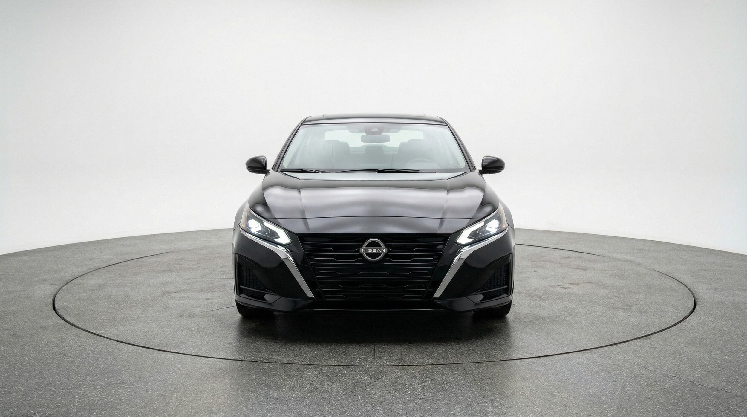 Thumbnail: 2025 Nissan Altima - 2