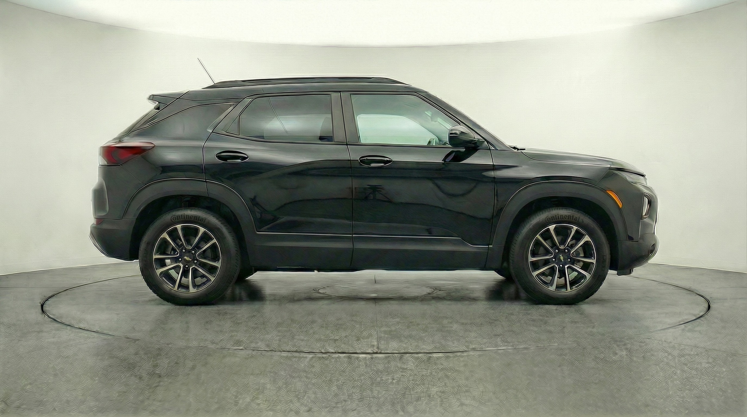 Thumbnail: 2025 Chevrolet TrailBlazer - 8