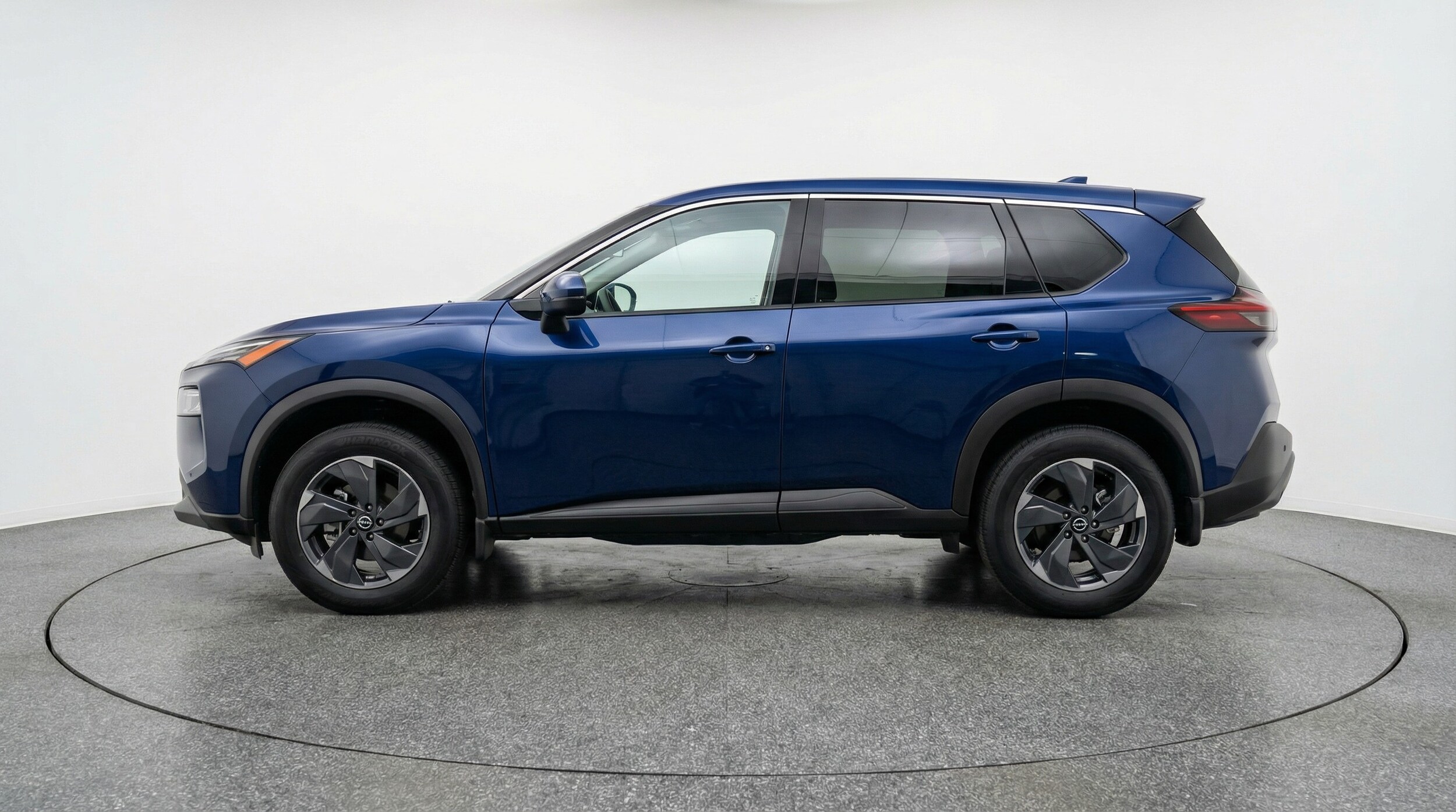 Thumbnail: 2025 Nissan Rogue - 4