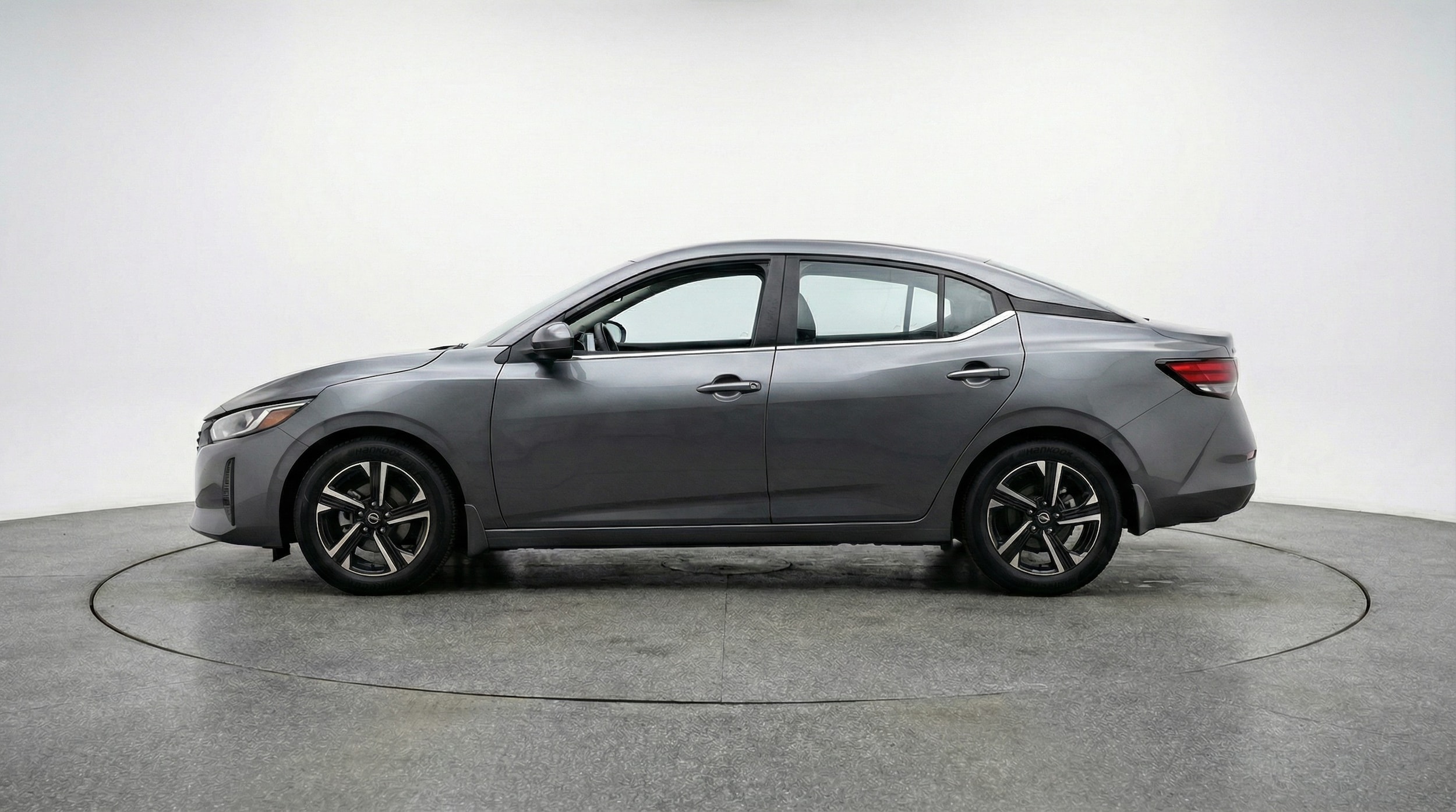 Thumbnail: 2025 Nissan Sentra - 4