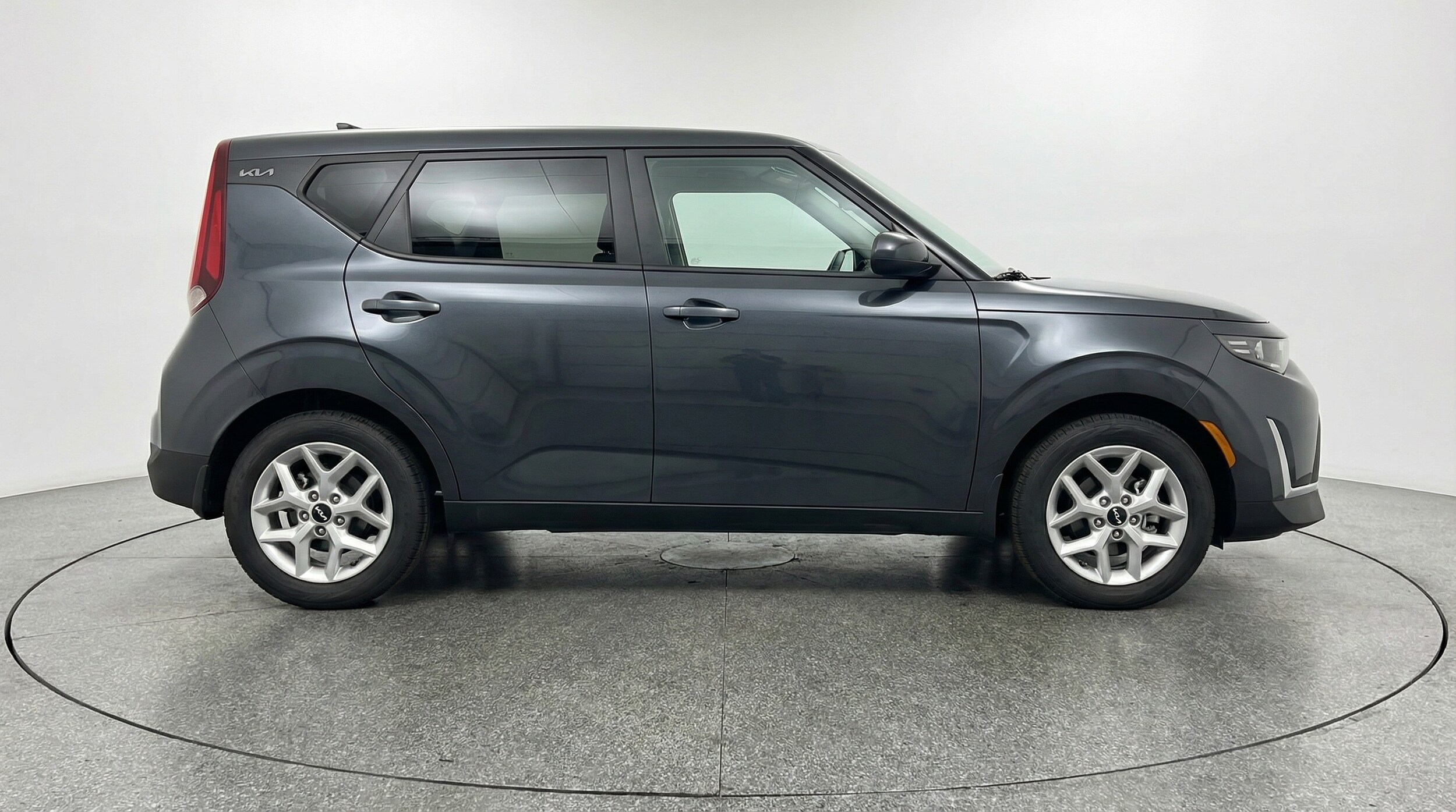 Thumbnail: 2025 Kia Soul - 8