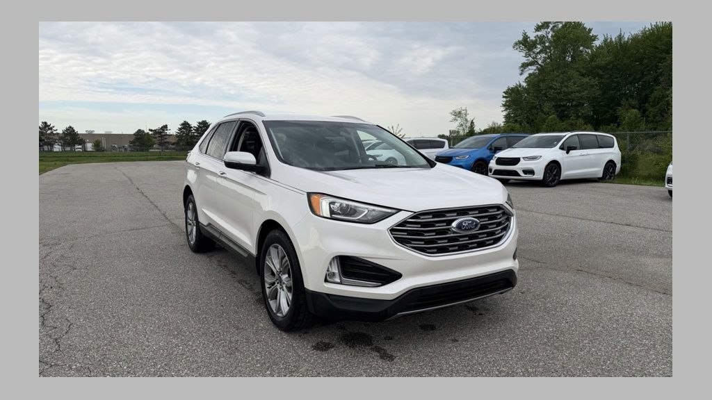 2019 Ford Edge Titanium AWD's photo