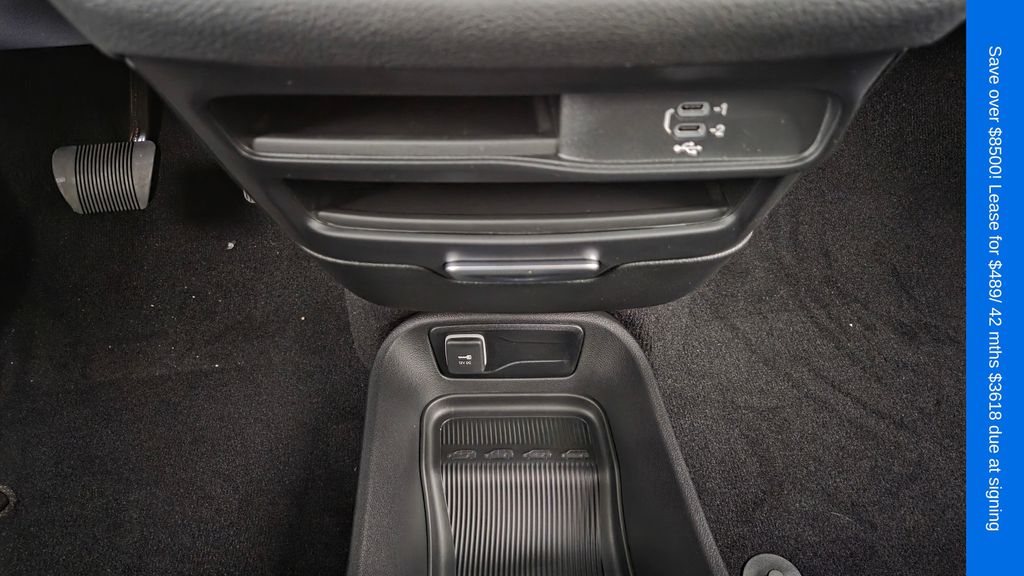 2026 Chrysler Pacifica Select - Photo 26