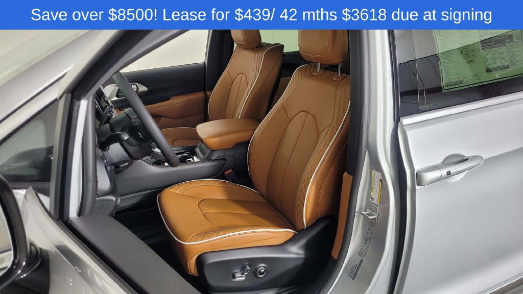 2026 Chrysler Pacifica Pinnacle - Photo 15