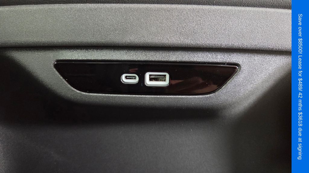 2026 Chrysler Pacifica Select - Photo 35