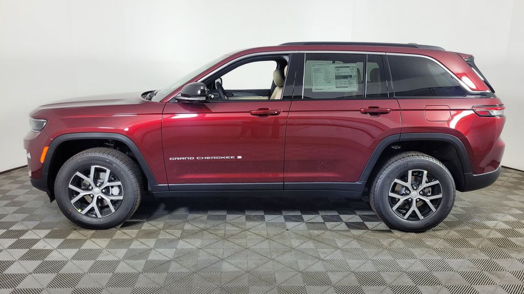 2025 Jeep Grand Cherokee Limited photo 4