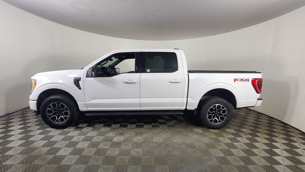 2021 Ford F-150 XLT photo 4