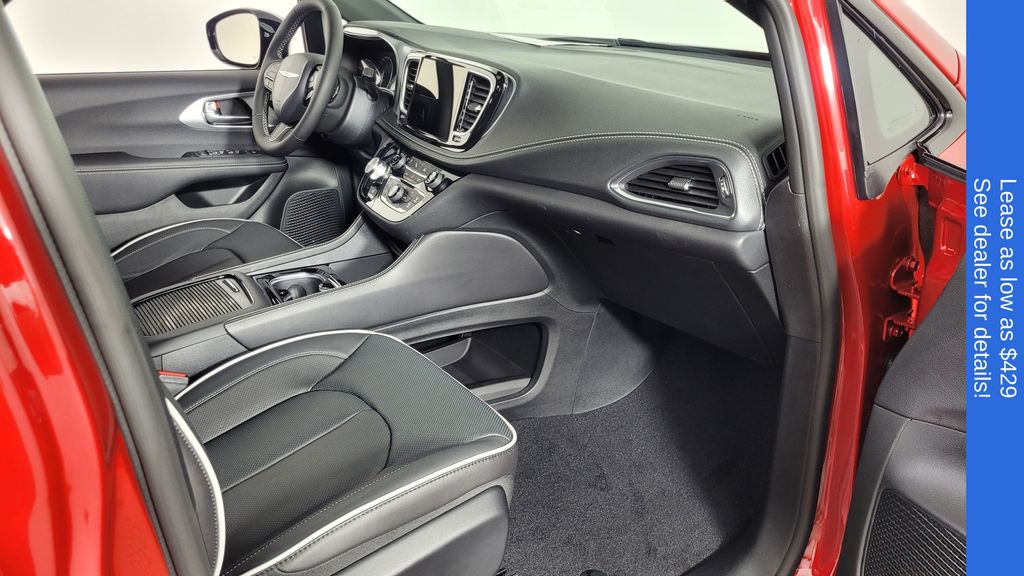 2026 Chrysler Pacifica Limited - Photo 38