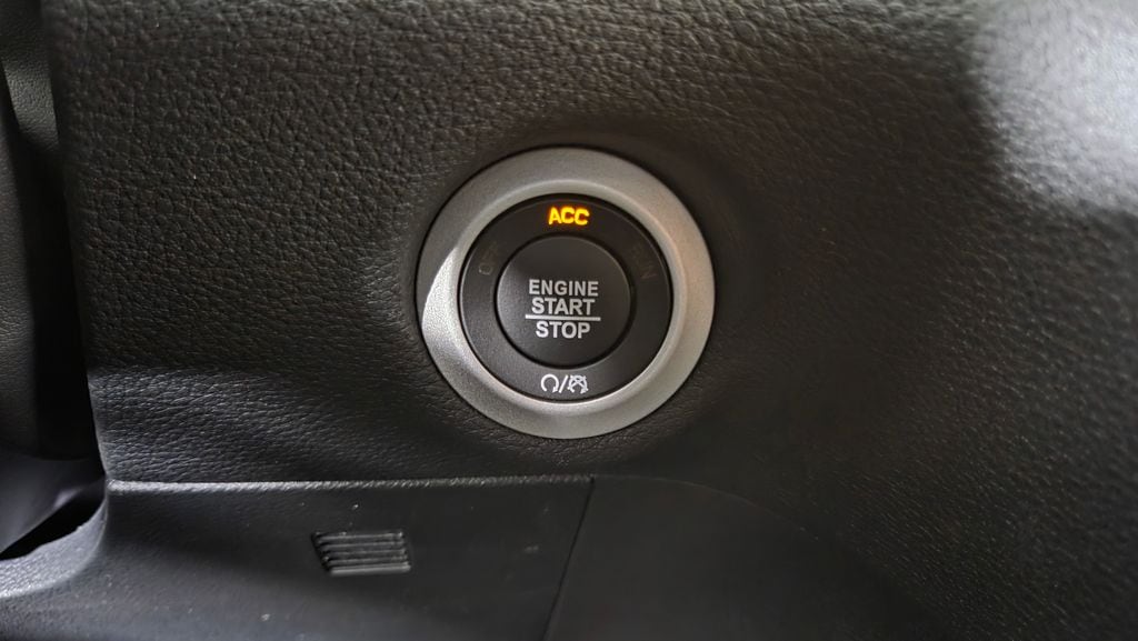 2026 Chrysler Pacifica Select - Photo 21