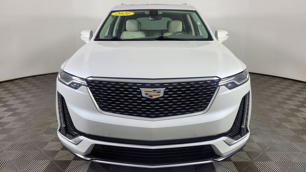 2021 Cadillac XT6 Premium Luxury photo 2