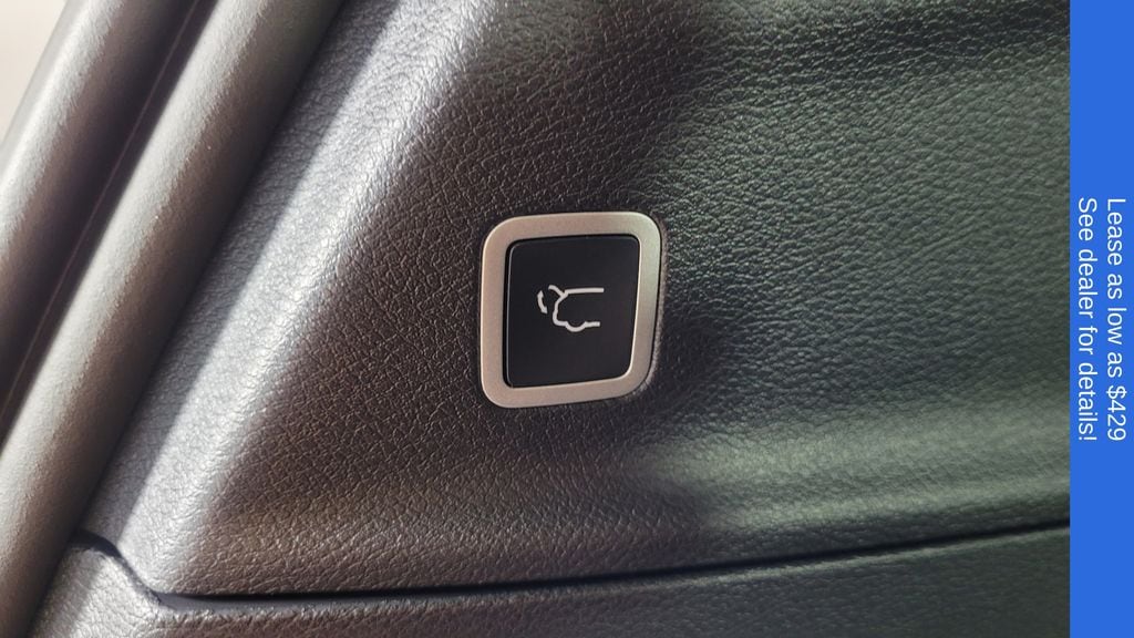 2026 Chrysler Pacifica Limited - Photo 12