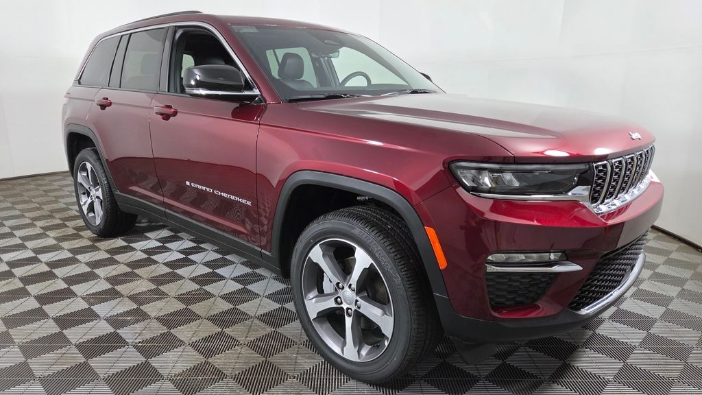 2025 Jeep Grand Cherokee Sport Utility 