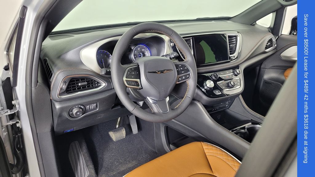 2026 Chrysler Pacifica Pinnacle - Photo 15