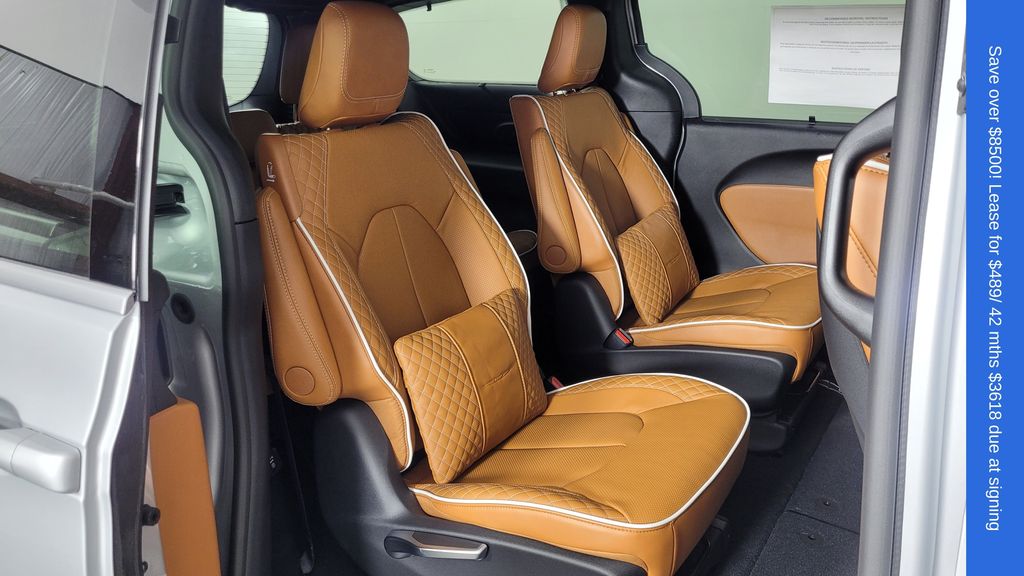 2026 Chrysler Pacifica Pinnacle - Photo 36