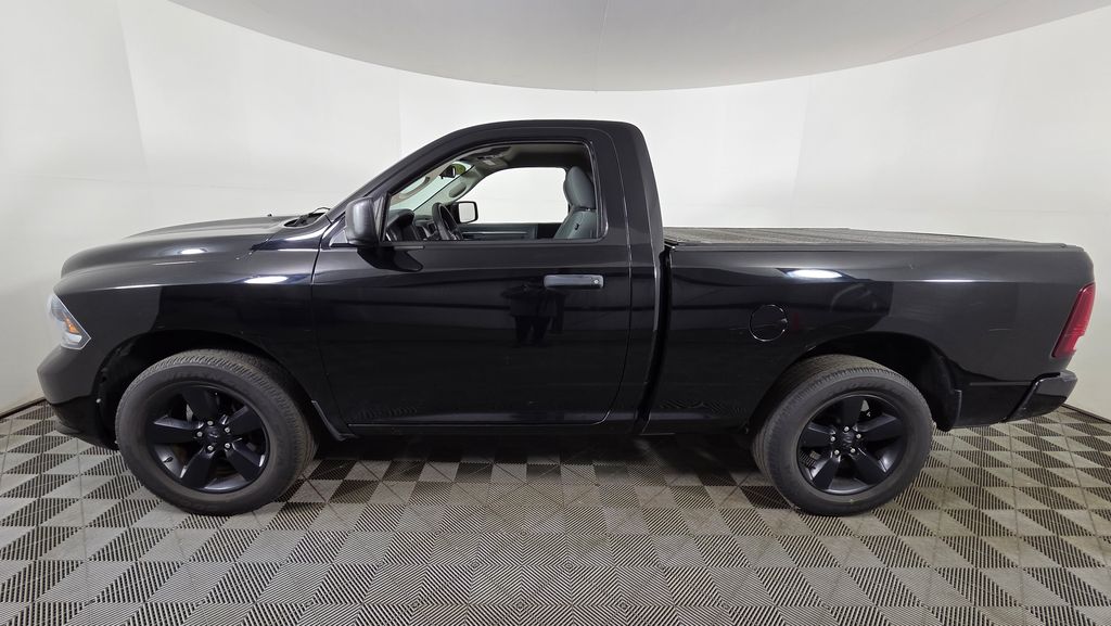 2015 Ram 1500 Express photo 2