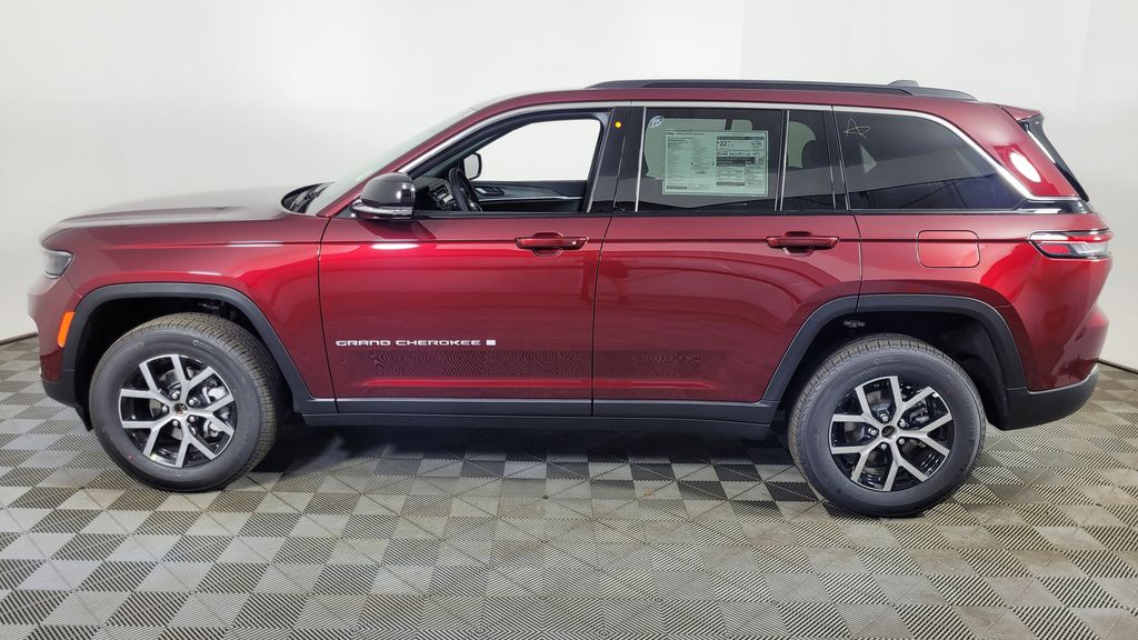 2025 Jeep Grand Cherokee Limited photo 4