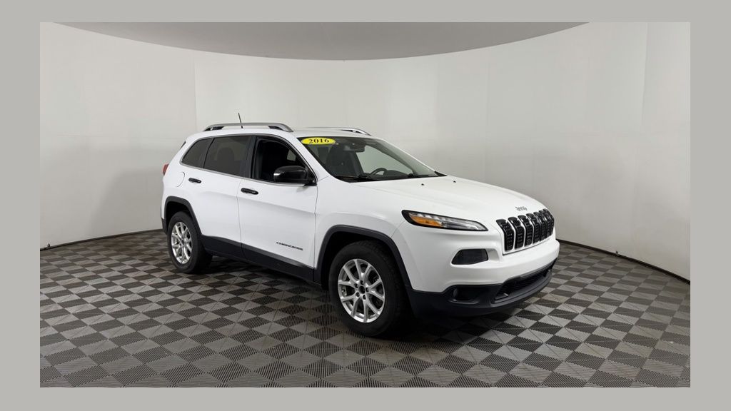 2016 Jeep Cherokee Latitude 4X4's photo