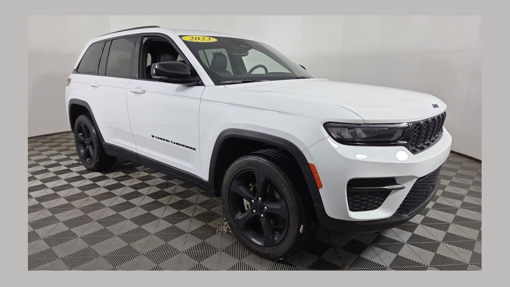 2023 Jeep Grand Cherokee SUV 
