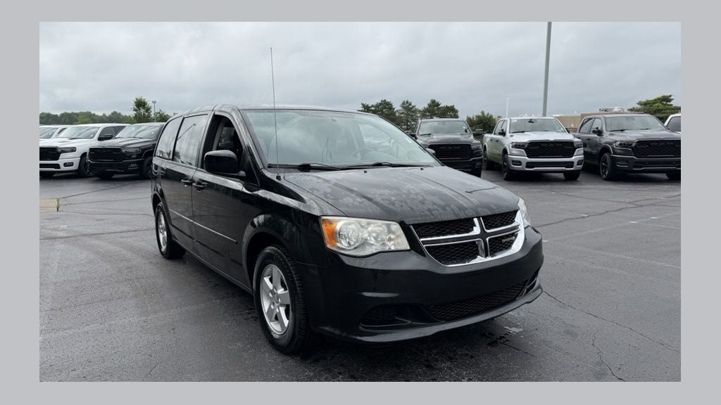 2012 Dodge Grand Caravan SE's photo