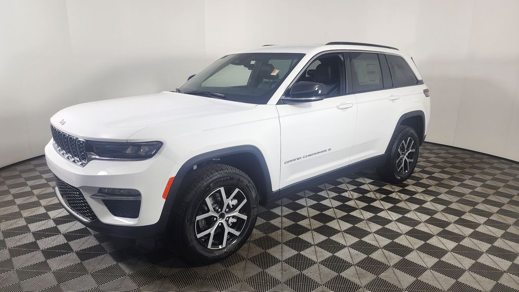 2025 Jeep Grand Cherokee Limited photo 2