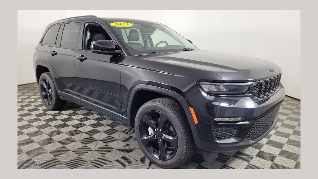 2023 Jeep Grand Cherokee Limited's photo