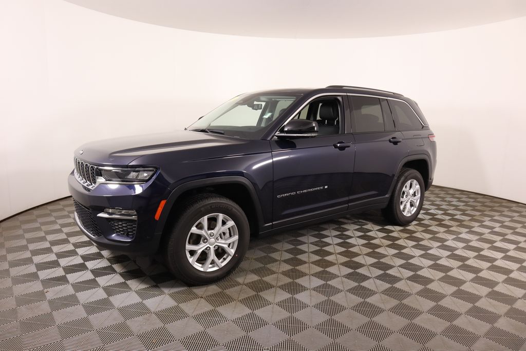 2023 Jeep Grand Cherokee Limited photo 3