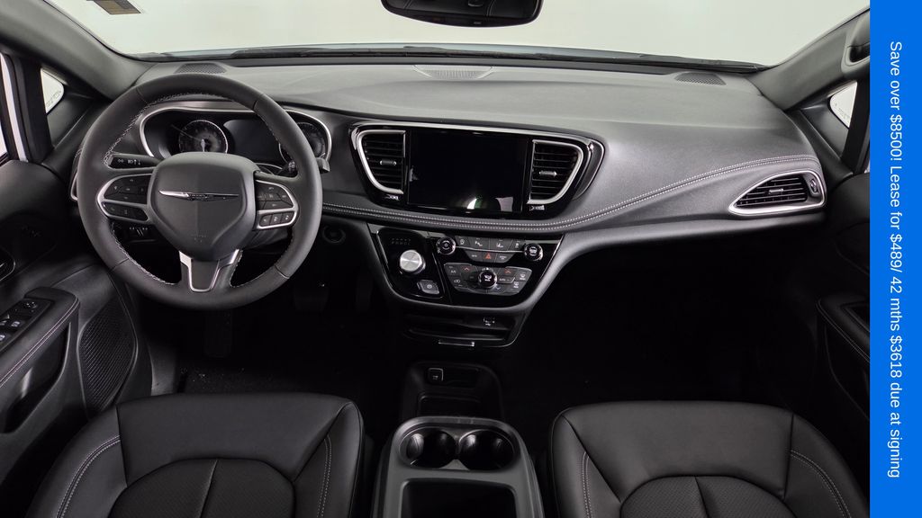 2026 Chrysler Pacifica Select - Photo 41