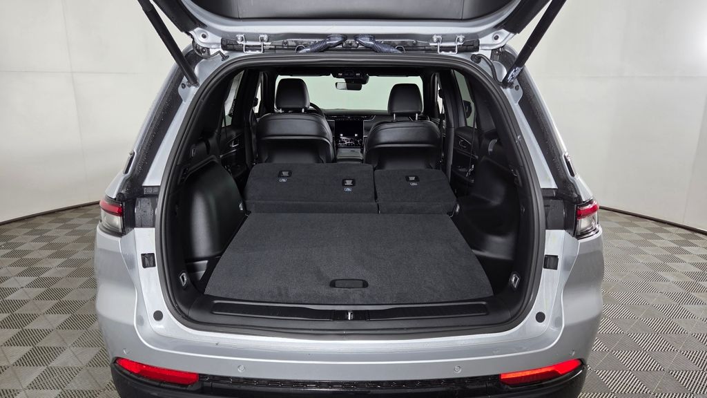 2025 Jeep Grand Cherokee Limited - Photo 12