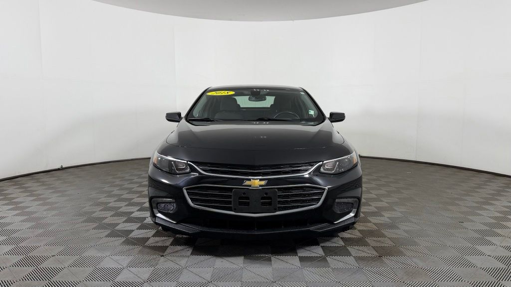 Used 2018 Chevrolet Malibu 1LT with VIN 1G1ZD5ST7JF189852 for sale in Midland, MI