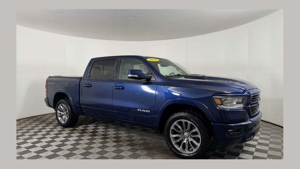 2021 RAM 1500 Laramie 4x4 Crew Cab 5'7's photo