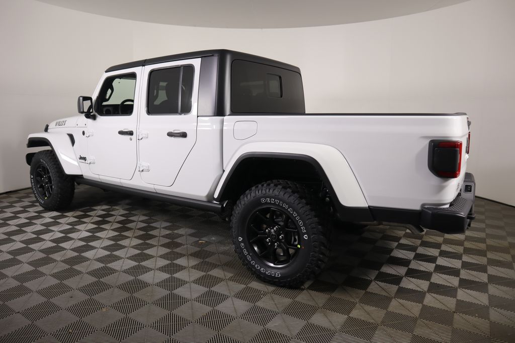 2025 Jeep Gladiator Willys photo 4