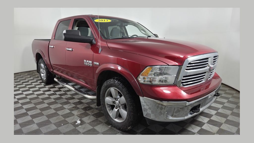 2013 RAM 1500 SLT's photo