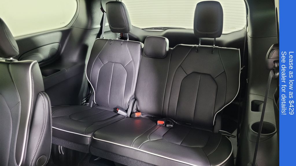2026 Chrysler Pacifica Limited - Photo 32