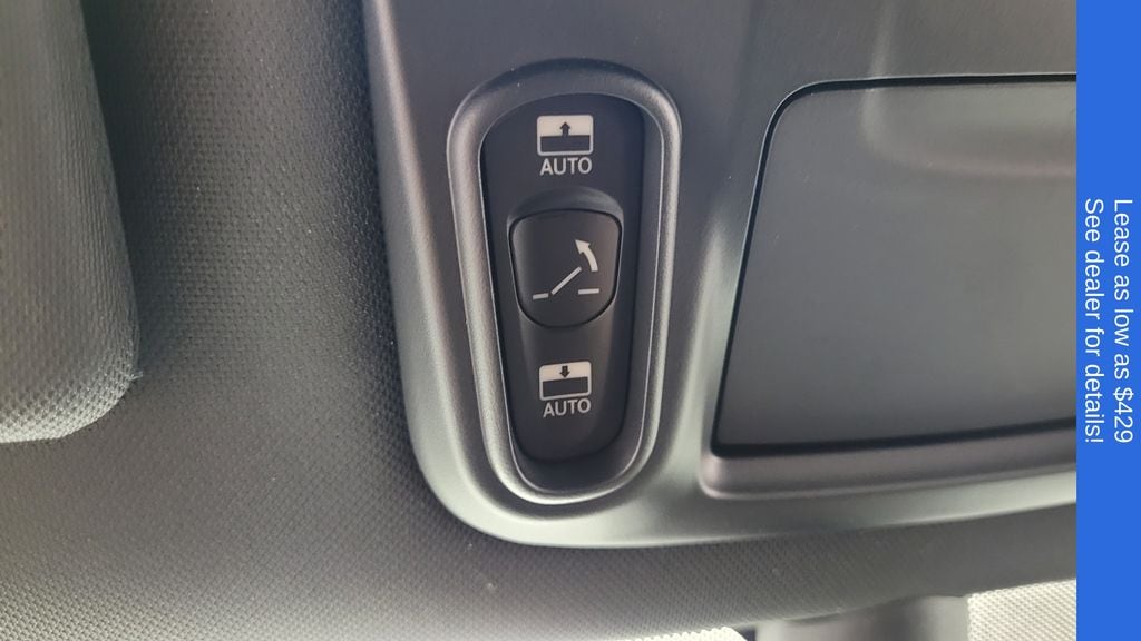 2026 Chrysler Pacifica Limited - Photo 28