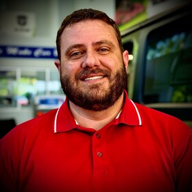 Staff member Mike Finelli from ID_b37720