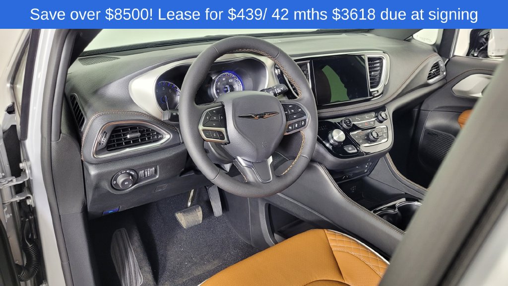 2026 Chrysler Pacifica Pinnacle - Photo 14