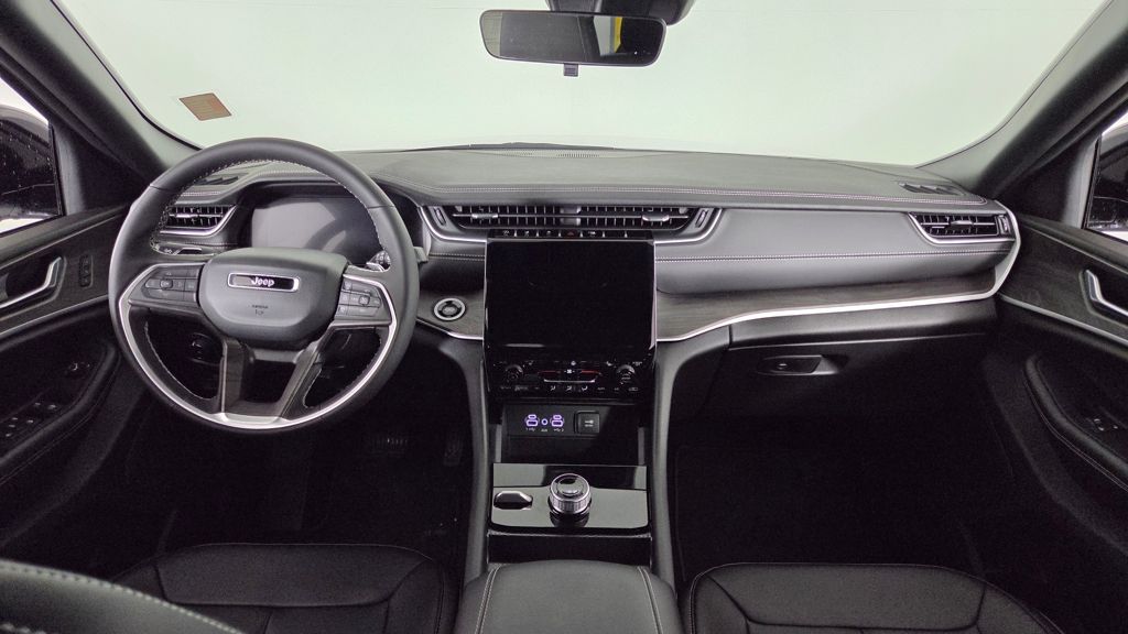 2025 Jeep Grand Cherokee Limited - Photo 40