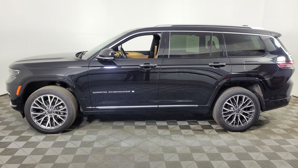 2021 Jeep Grand Cherokee L Summit photo 4