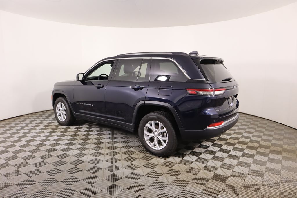 2023 Jeep Grand Cherokee Limited photo 4