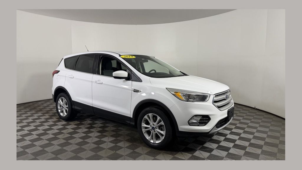 2019 Ford Escape SE 4WD's photo