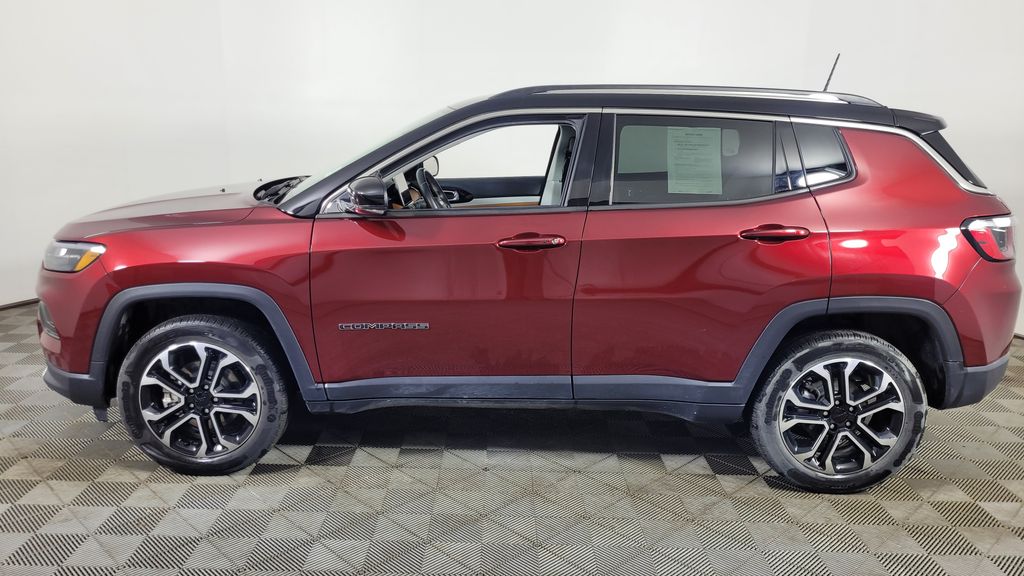 2022 Jeep Compass Limited photo 2