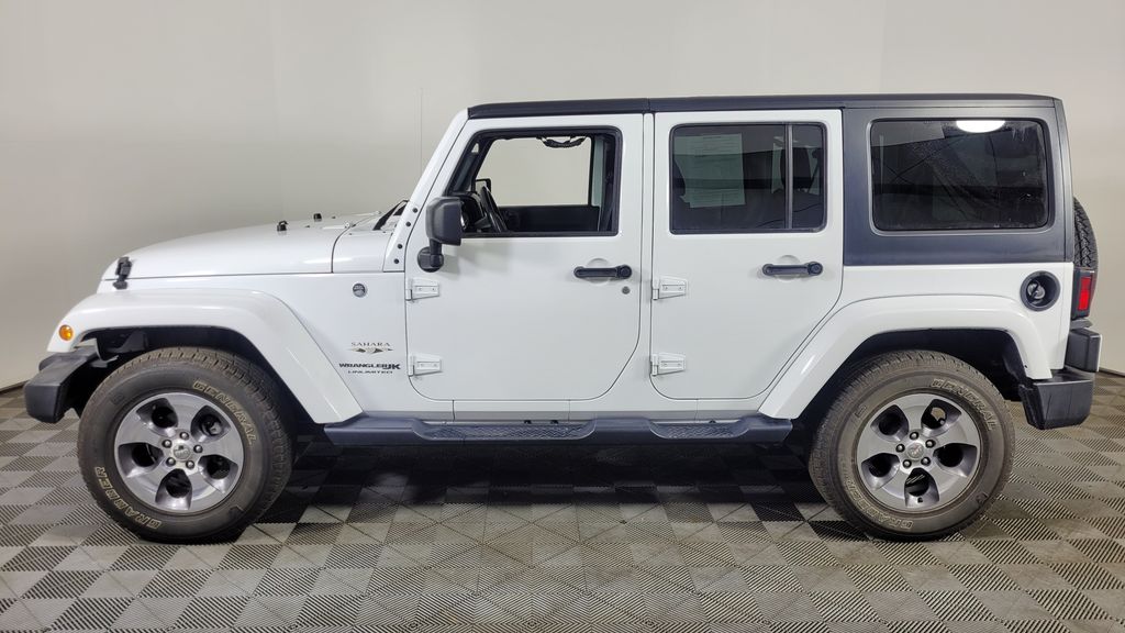 2018 Jeep Wrangler Unlimited Sahara photo 4